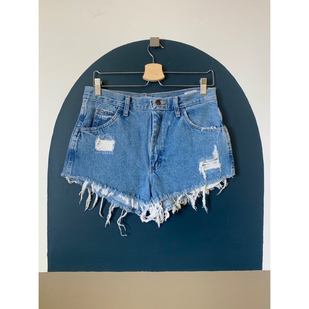 Vintage Rustler cutoff distressed jean shorts